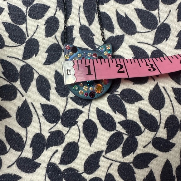 Betsey Johnson Multicolored Sparkle Stone Cat Face Pendant Cable Necklace NWT - Picture 11 of 13